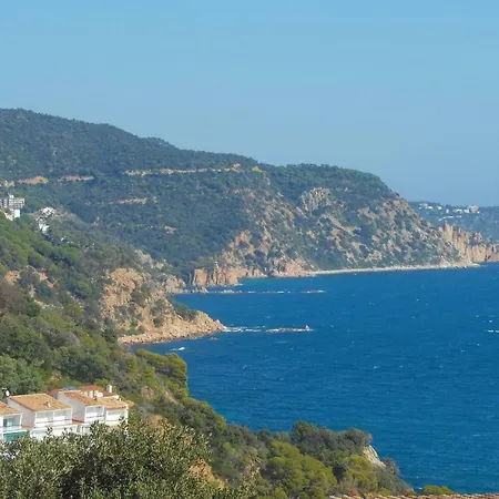 Three-bedroom In * Tossa de Mar
